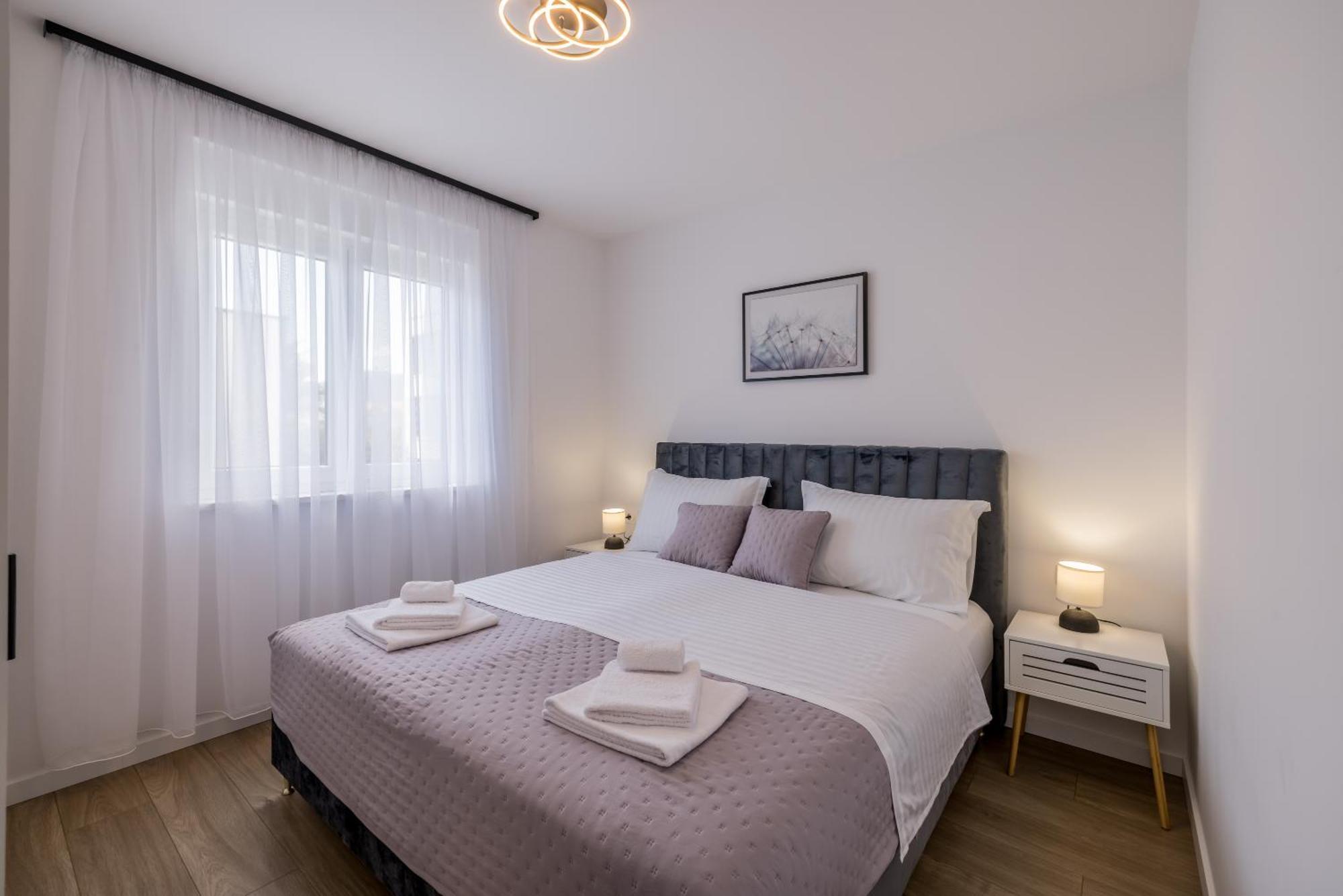 Adriatic Nest, Cozy And Modern Two Bedroom Apartment Kaštela Exterior foto