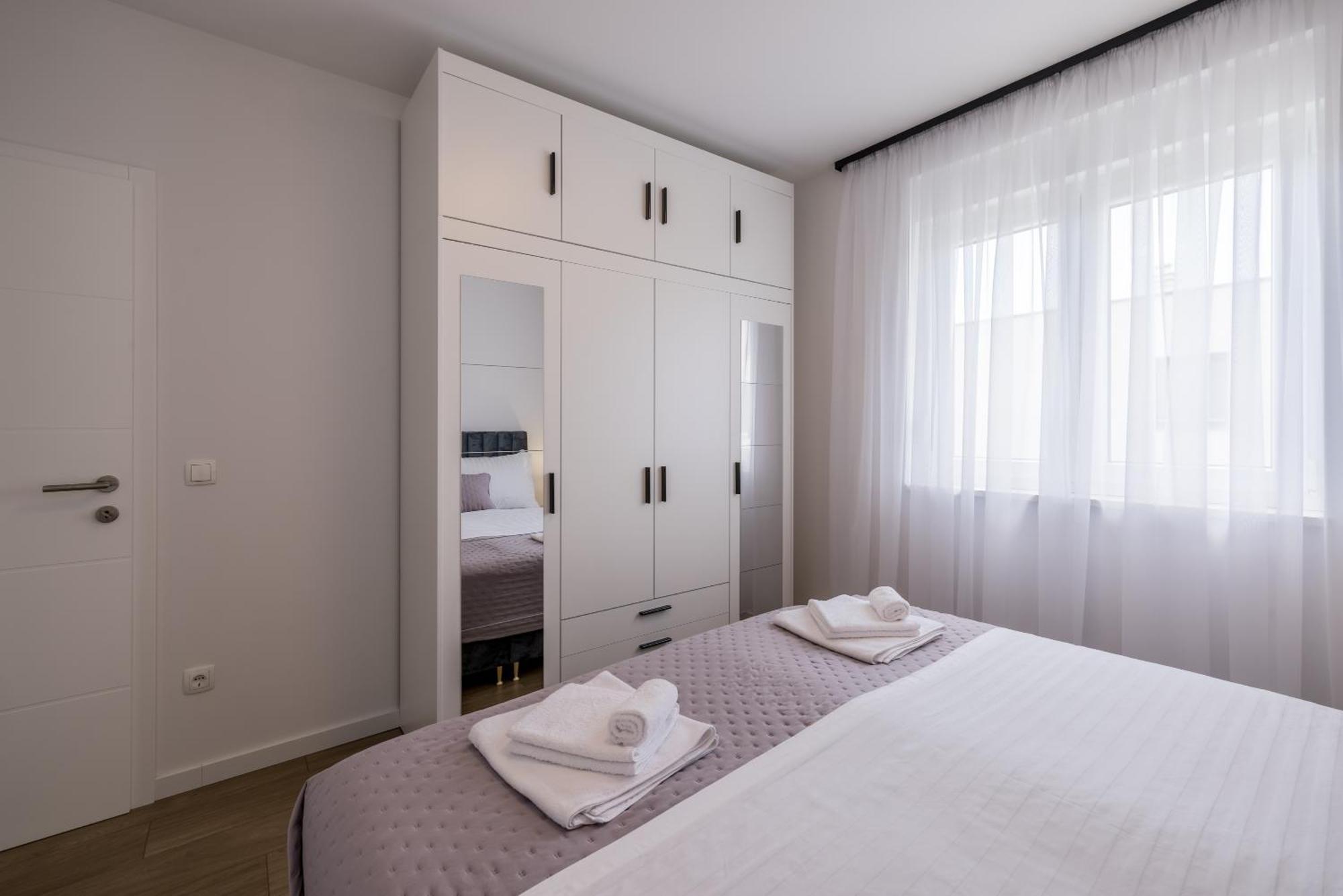 Adriatic Nest, Cozy And Modern Two Bedroom Apartment Kaštela Exterior foto