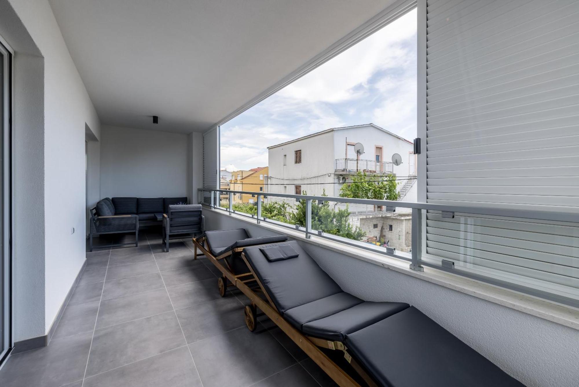 Adriatic Nest, Cozy And Modern Two Bedroom Apartment Kaštela Exterior foto